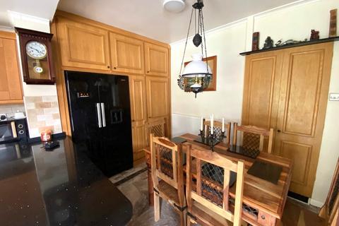 5 bedroom semi-detached house for sale - Danygraig Terrace, Cadoxton, Neath, Neath Port Talbot.