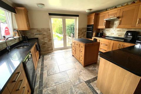 5 bedroom semi-detached house for sale - Danygraig Terrace, Cadoxton, Neath, Neath Port Talbot.