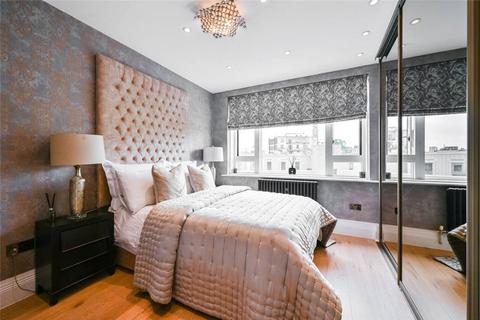 2 bedroom flat to rent, Park Crescent, London, W1B