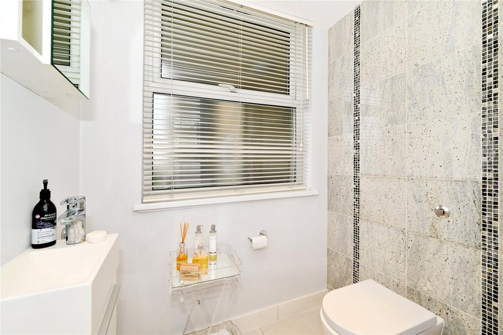 Bathroom 3