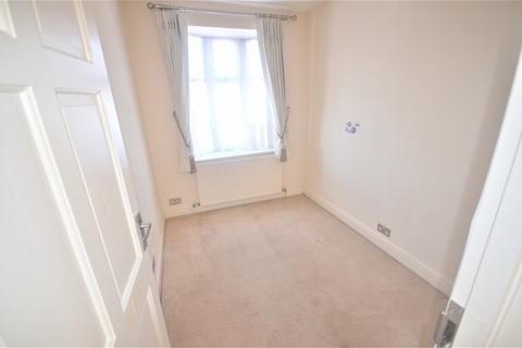 60 Abbotswood Gardens, Ilford, IG5 0BQ