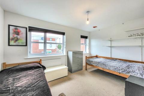 2 bedroom terraced house for sale, Yew Tree Road, Fallowfield, Manchester, M14