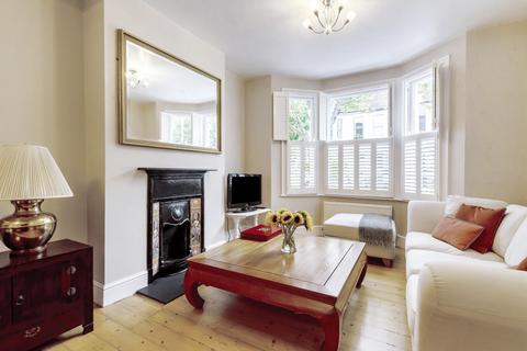10 Gladwyn Road, London, SW15 1JY