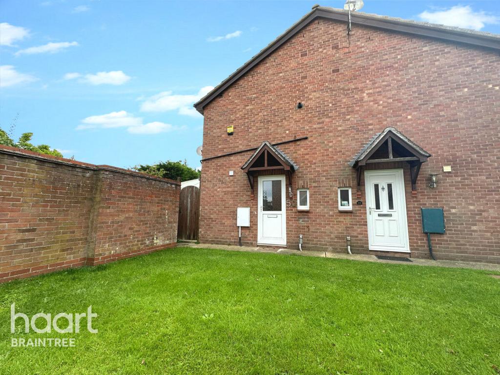 Knights Road, Braintree 1 bed semidetached house £210,000