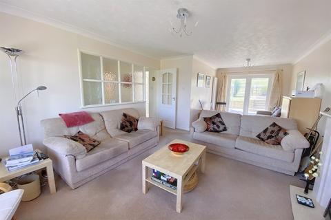 2 bedroom detached bungalow for sale, West Bay