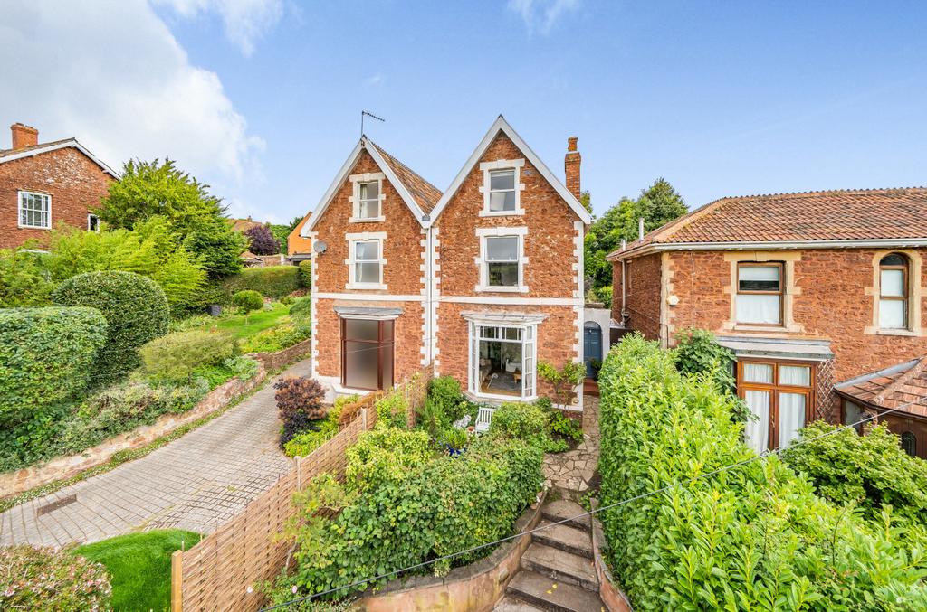 Wembdon Hill, Wembdon, Bridgwater, TA6 4 bed semidetached house for