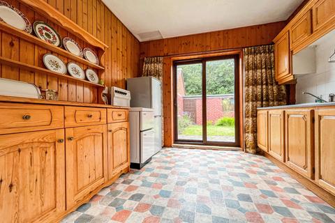 3 bedroom semi-detached house for sale - Station Road North, Hetton-le-Hole, Houghton Le Spring, Tyne and Wear, DH5 9HQ