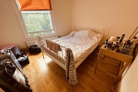 1 bedroom flat to rent, Wray Crescent, London N4