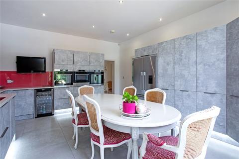 3 bedroom apartment for sale, Little Green Lane, Croxley Green, Rickmansworth, Hertfordshire, WD3