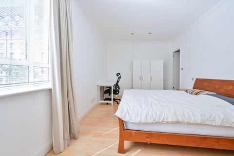 3 bedroom flat for sale, Chicheley Street, South Bank, London, SE1