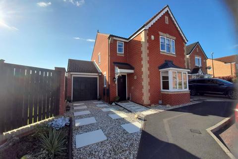 3 bedroom detached house for sale, Weymouth Drive, Shiney Row