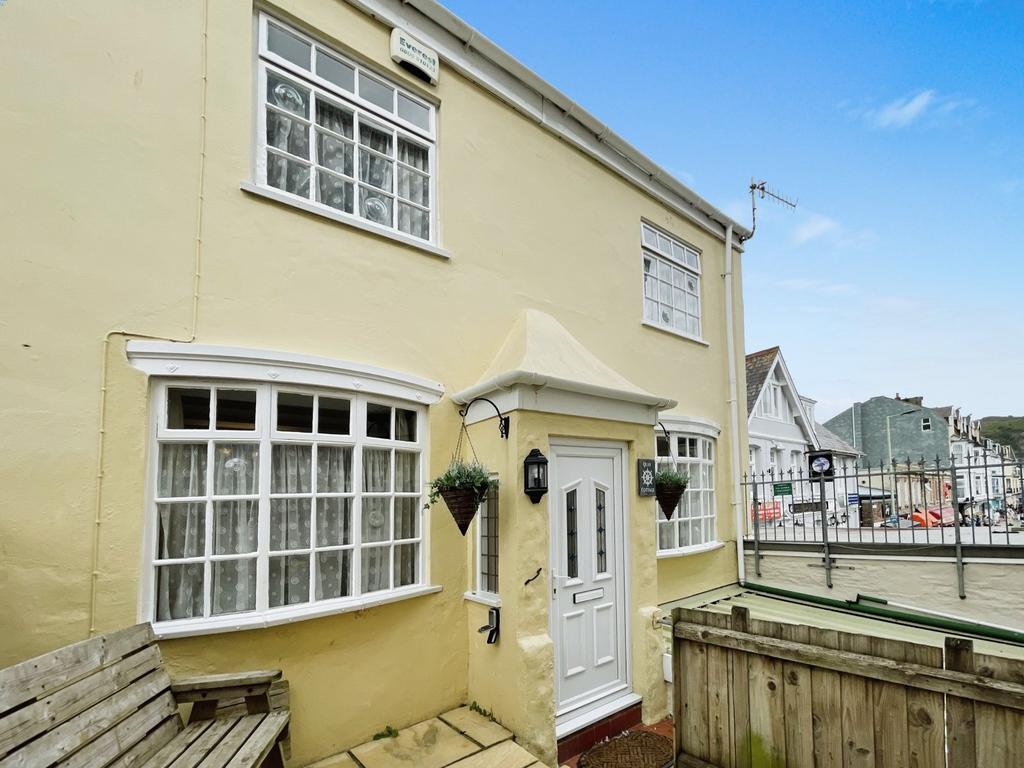 Devon 2 bed end of terrace house for sale £325,000