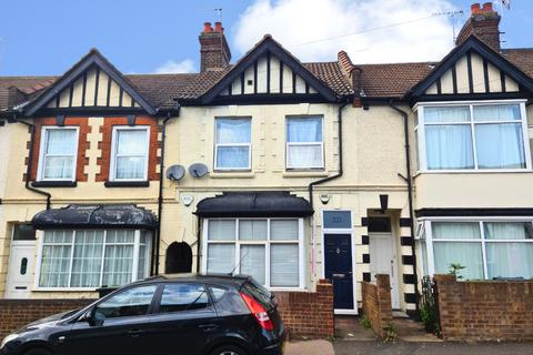 221 High Town Road, Luton, LU2 0BZ