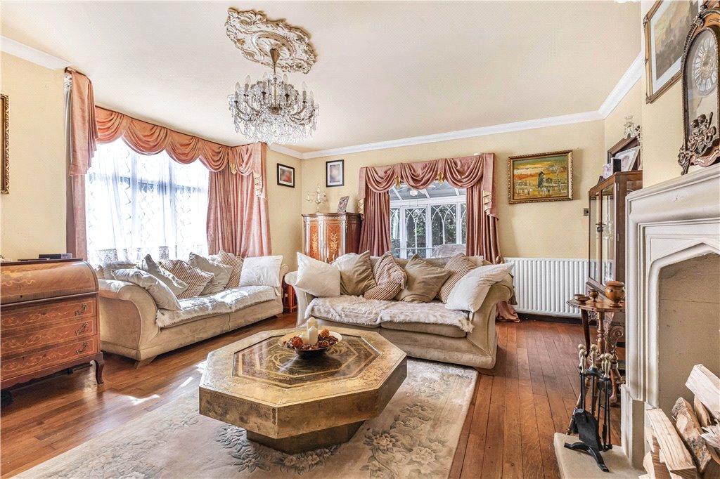 Pollards Hill North, London, SW16 4 bed detached house for sale £1,600,000