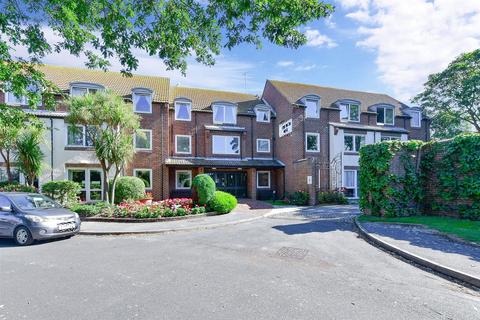 1 bedroom flat for sale - Hunting Gate, Birchington, Kent