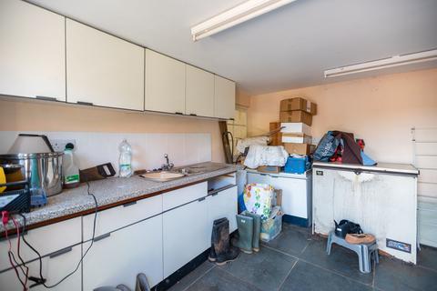 Lower Spencecombe Spencecombe Lane, Crediton, EX17 5FB