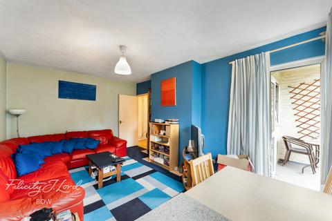 16 Dora Street, London, E14 7TP