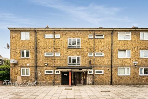 16 Dora Street, London, E14 7TP