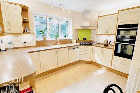 Pinewood Cottage Beech Hill, Headley Down, Bordon, GU35 8HR