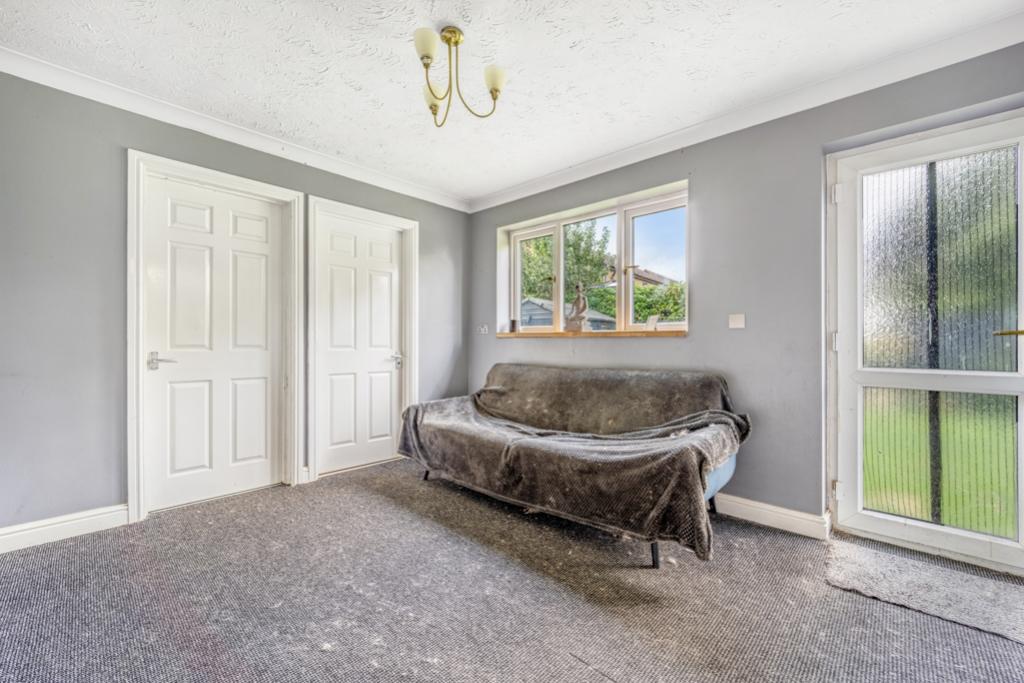 6 All Saints Close (Moulton)-17