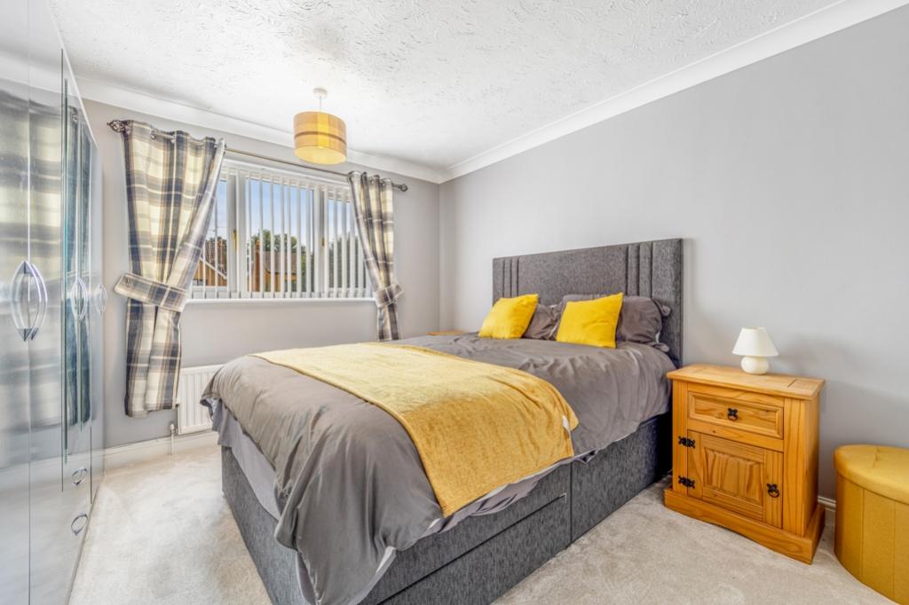 6 All Saints Close (Moulton)-21