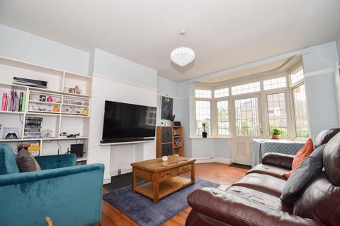 3 bedroom semi-detached house for sale - Knighton Road, Knighton