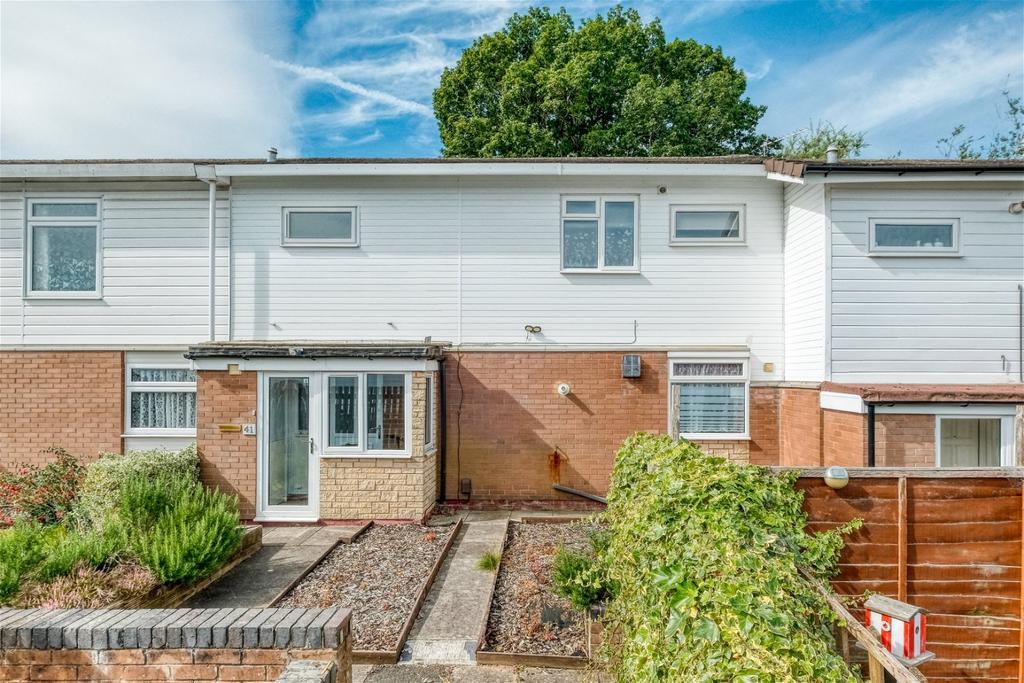 Aldington Close, Lodge Park, Redditch... 3 bed terraced house £190,000