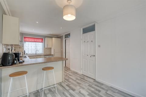 41 Aldington Close, Redditch, B98 7NF