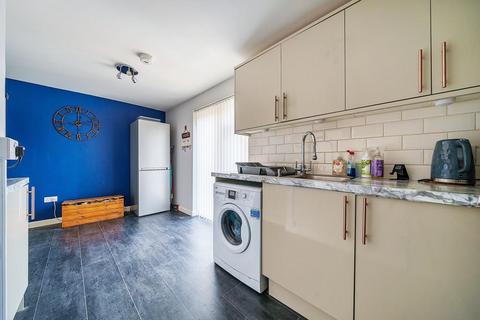8 Beechgate, Witney, OX28 4JL