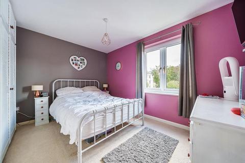 8 Beechgate, Witney, OX28 4JL