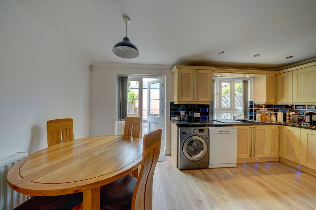 Hammond Court, Galton Way, Hadzor, Droitwich, WR9 3 bed terraced house