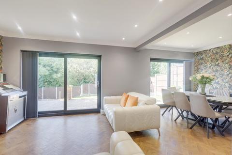 1 Boyce Green, Benfleet, SS7 5LF