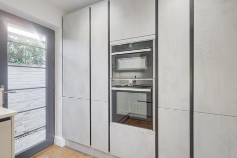 1 Boyce Green, Benfleet, SS7 5LF