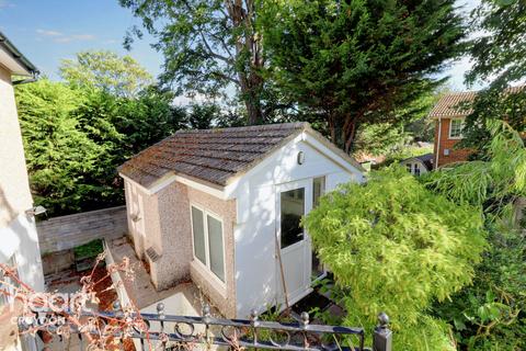 27a Smitham Downs Road, Purley, CR8 4NG