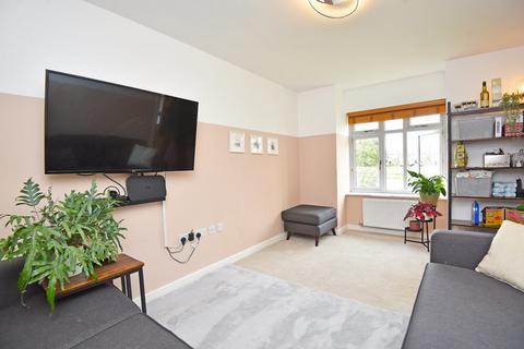 57 Thomas Drive, Killinghall, Harrogate, HG3 2FA