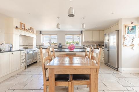 5 bedroom detached house for sale, Necton