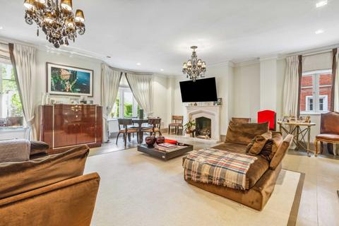 3 bedroom apartment to rent, Rose Square, The Bromptons, Chelsea SW3