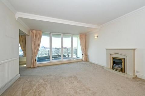 2 bedroom apartment for sale, Steyne Gardens, Worthing, BN11 3DW