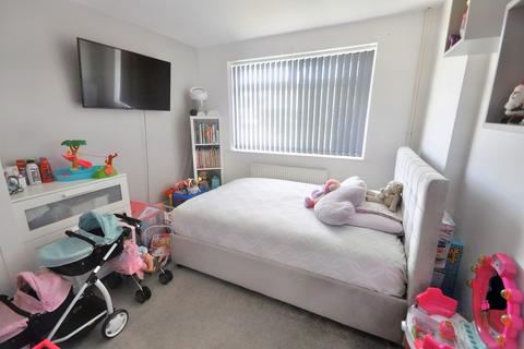 28 Farm Way, Thundersley, Benfleet, SS7 3RF