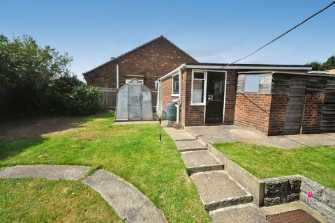 28 Farm Way, Thundersley, Benfleet, SS7 3RF