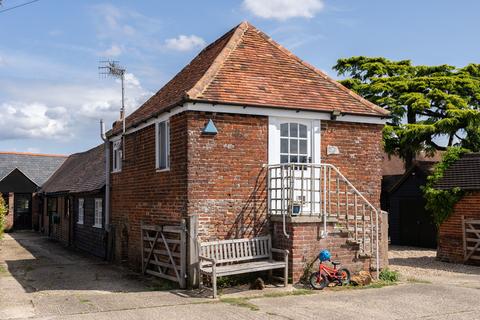 2 bedroom barn conversion for sale, Shellwood Road, Leigh