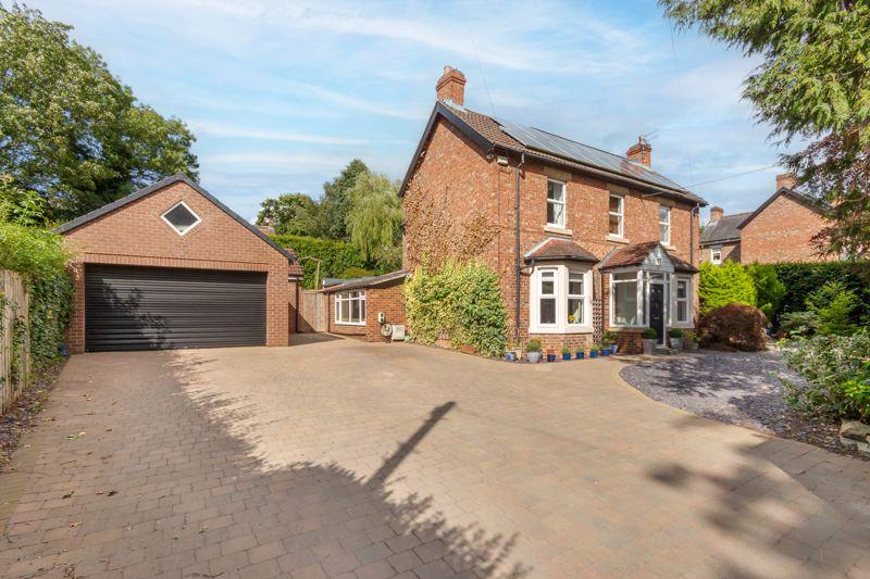 Ashfield, Strathmore Road, Rowlands Gill, Tyne & Wear 5 bed detached
