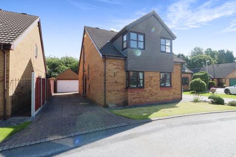 4 bedroom detached house for sale, The Close, Willerby
