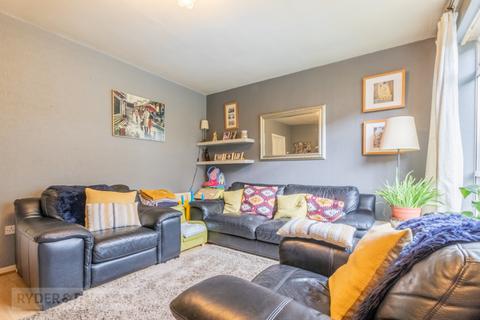 30 Dovecote Lane, Lees, Oldham, OL4 4SW