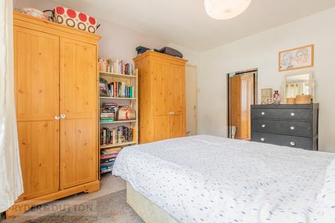 30 Dovecote Lane, Lees, Oldham, OL4 4SW