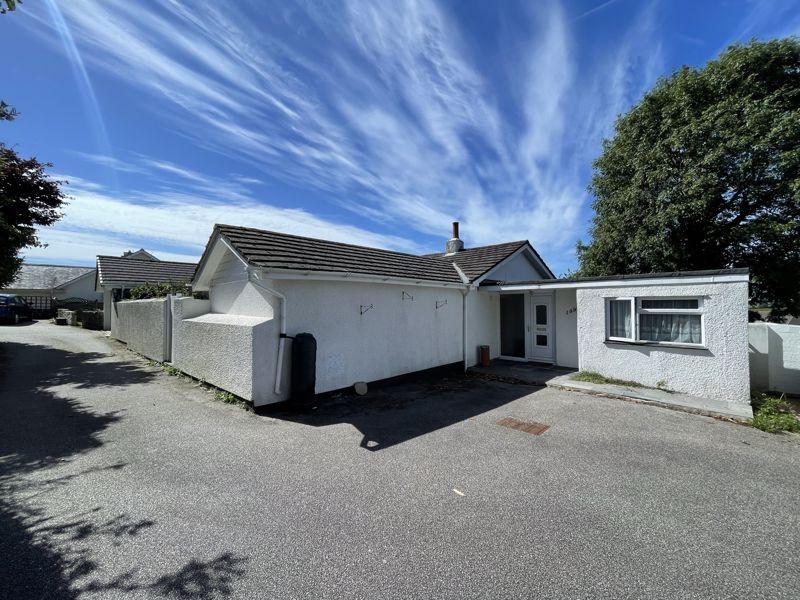 Bodmin Road, Truro 5 bed detached bungalow for sale £550,000
