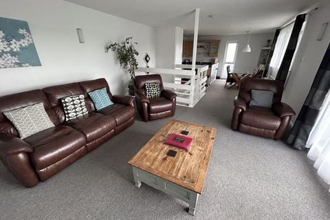 2 bedroom apartment for sale, Deganwy Beach, Conwy