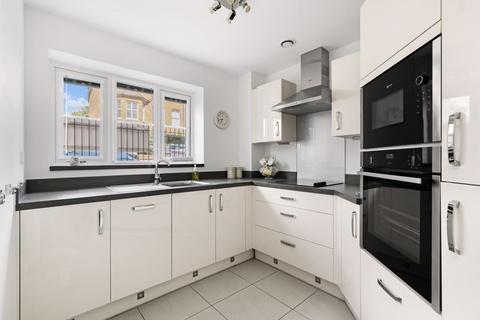 1 bedroom retirement property for sale - Churchfield Road, Walton-On-Thames