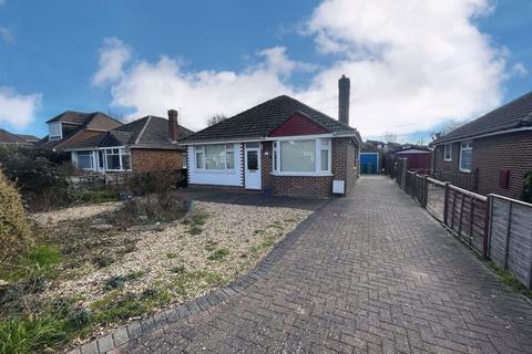 3 bedroom bungalow for sale - Eric Road, Fareham PO14