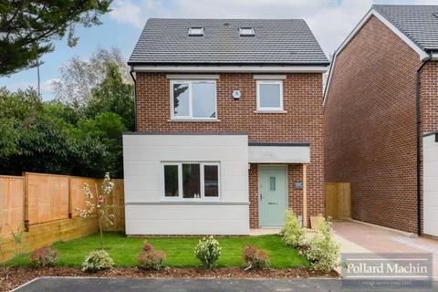 4 bedroom detached house for sale, Rectory Park, Sanderstead